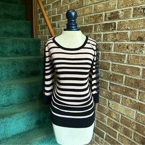 VTG Y2K 2000s Pink & Black Striped Lace Sleeves Fitted Sweater Top